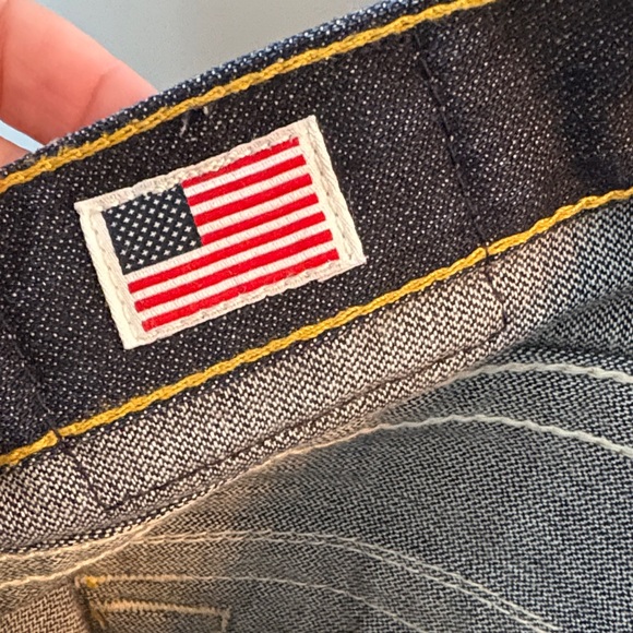 True Religion Women’s Cameron Jeans - Picture 11 of 15